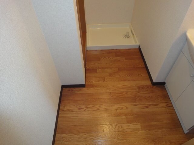 物件内観写真23　(脱衣所)