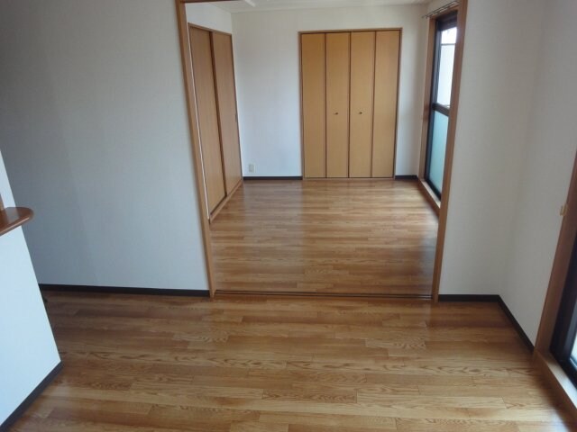 物件内観写真26　(リビング～南洋室)