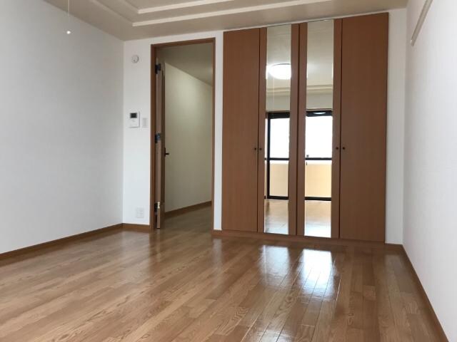 物件内観写真5　(室内)