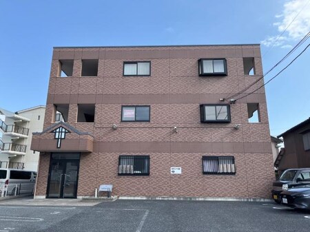 ルミナスハイム外観写真