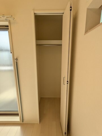 物件内観写真14　(クローゼット)