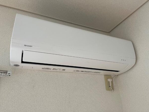 建物設備(エアコン)