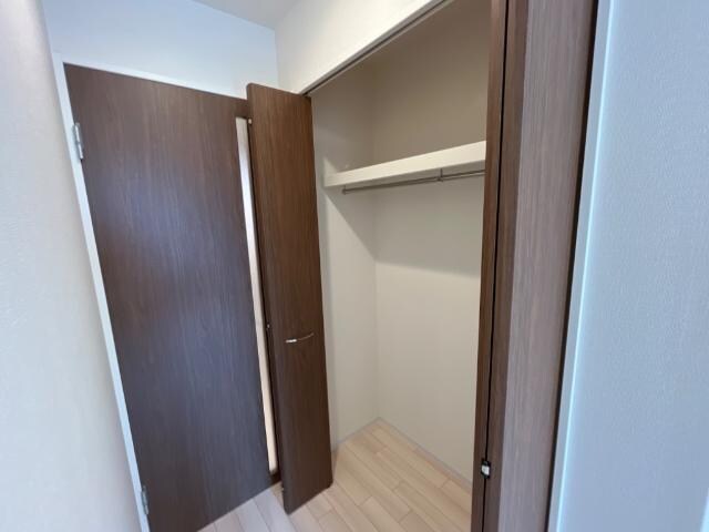 物件内観写真16　(クローゼット)