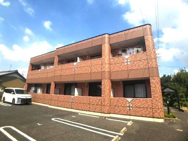 物件外観写真1　(外観写真（昼）)