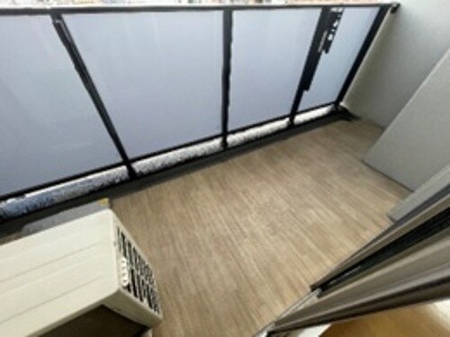 物件内観写真9　(バルコニー　※同タイプの部屋のお写真です)