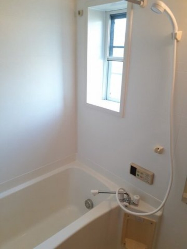 浴室(日々の暮らしに欠かせないお風呂です)