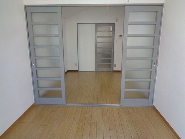 内装他(※写真は同じマンションの違う部屋のものになります。)