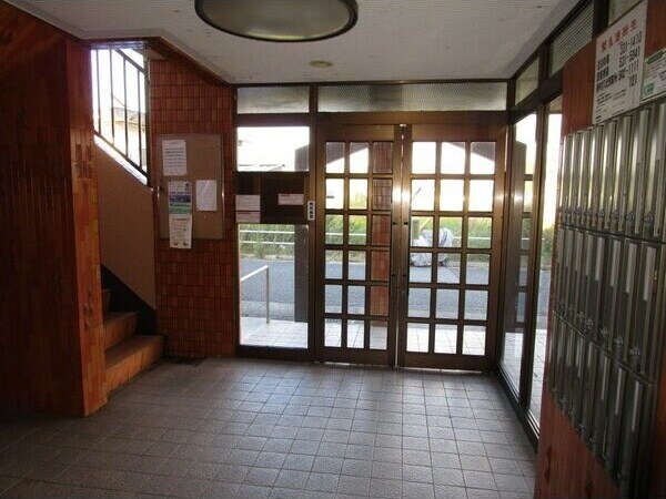 ロビー・ラウンジ