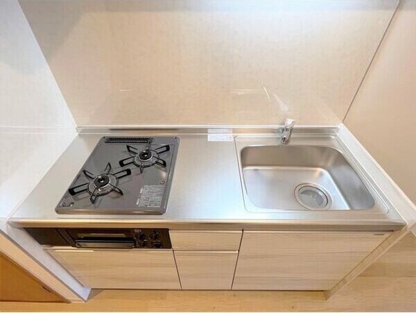 キッチン(※写真は同じマンションの違う部屋のものになります。)