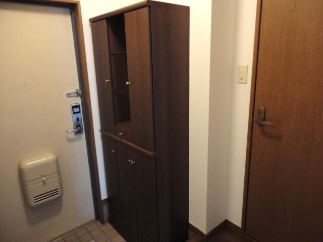 物件内観写真10　(下駄箱（イメージ）)