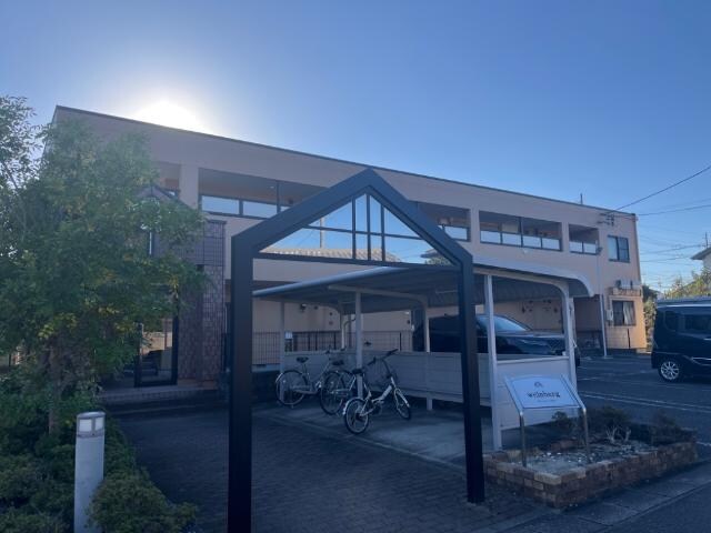 物件外観写真3　(外観写真（昼）)