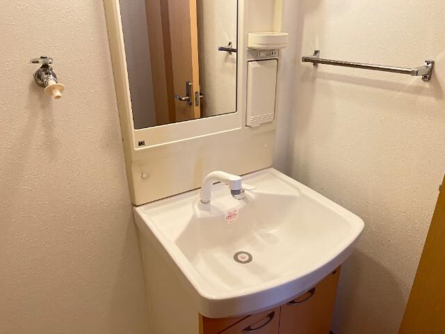 物件内観写真15　(洗面)