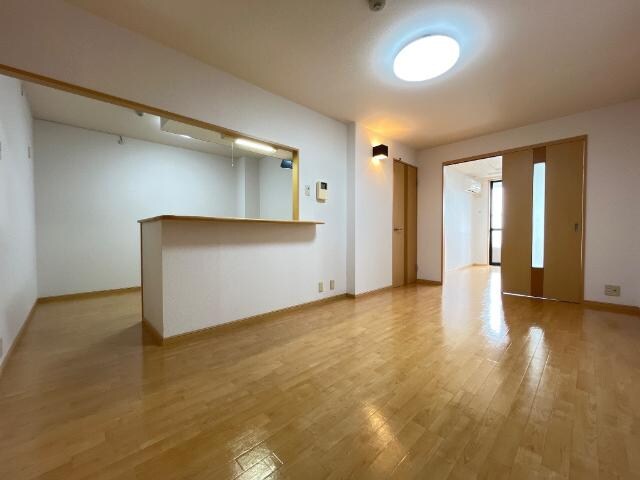 物件内観写真21　(リビング)