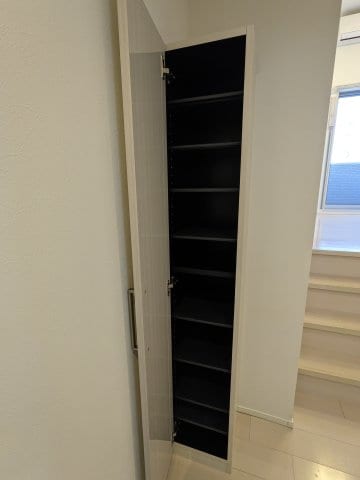物件内観写真13　(シューズボックス)
