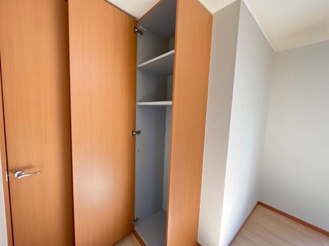 物件内観写真15　(収納)