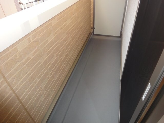 物件内観写真27　(ベランダ)
