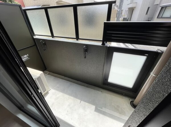 バルコニー(※写真は同じマンションの違う部屋のものになります。)