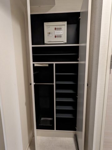 物件内観写真12　(1003号室シューズボックス)