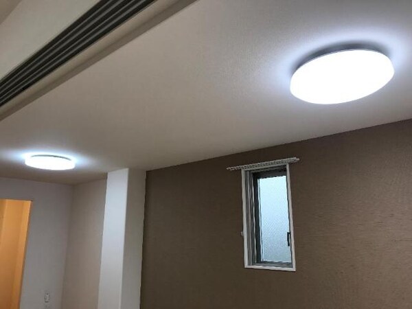 建物設備(照明器具)