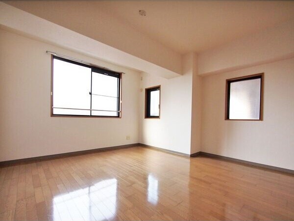 洋室(※写真は同じマンションの違う部屋のものになります。)