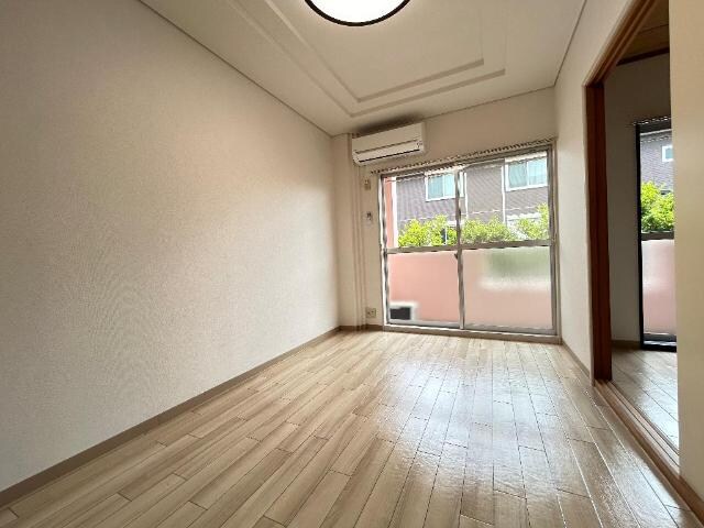 物件内観写真18　(東洋室)