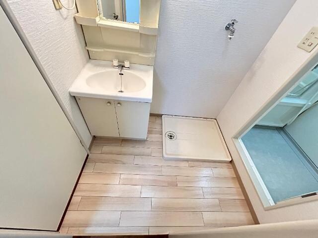 物件内観写真19　(洗面所)