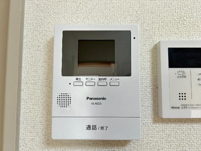 物件内観写真21　(カメラ付インターホン)