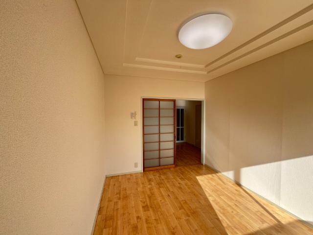 物件内観写真7　(室内)