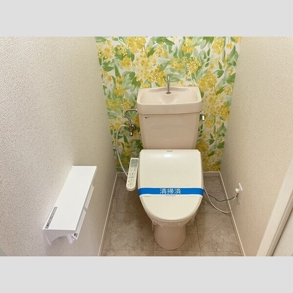 物件内観写真7　(室内写真は別部屋の写真です。)