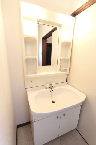 物件内観写真8　(※別の号室の参考写真になります。)