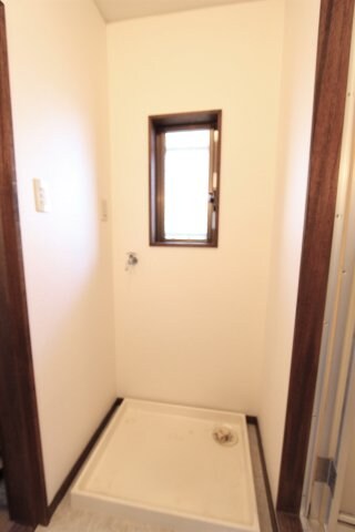 物件内観写真11　(※別の号室の参考写真になります。)