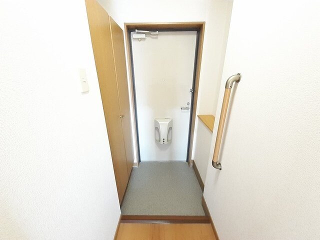物件内観写真12　(毎日通る玄関はこちらです)