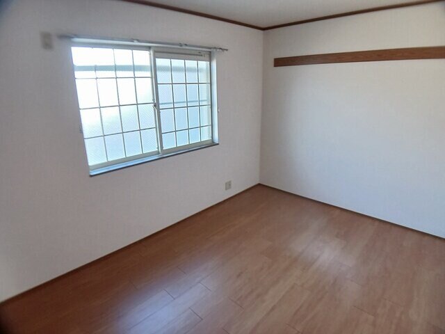 物件内観写真8　(過ごしやすい室内です)