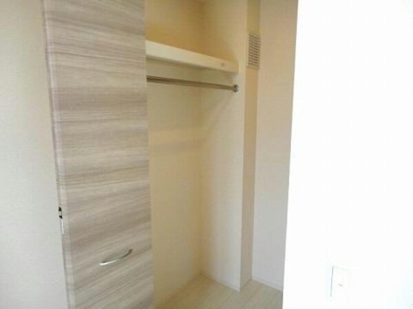 収納(室内写真は別部屋の写真です。)
