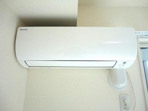 物件内観写真9　(室内写真は別部屋の写真です。)