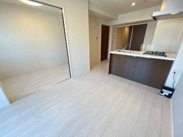 物件内観写真10　(リビング)