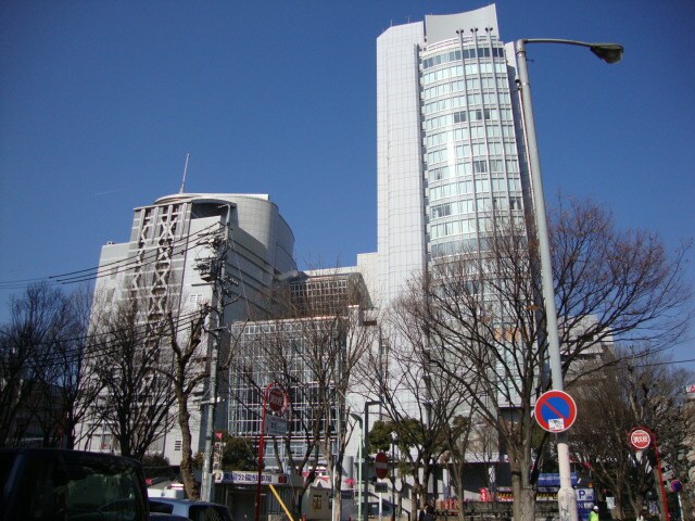 物件外観写真4　(ナディアパークまで391ｍ)