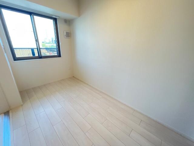 物件内観写真16　(洋室)