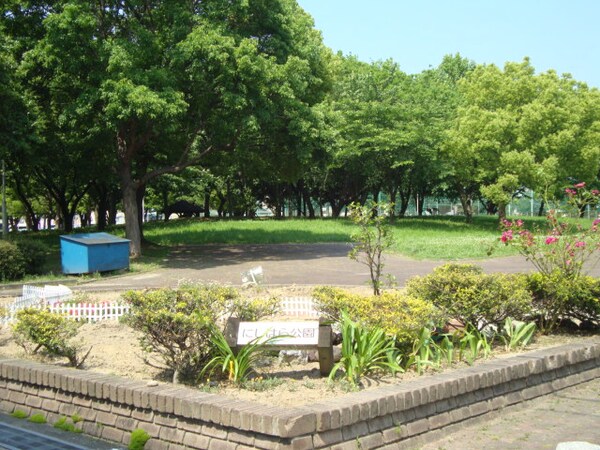 周辺環境(西原公園まで791ｍ)