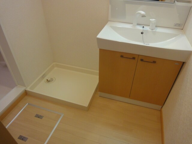 物件内観写真26　(洗面)