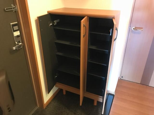 物件内観写真26　(下駄箱)