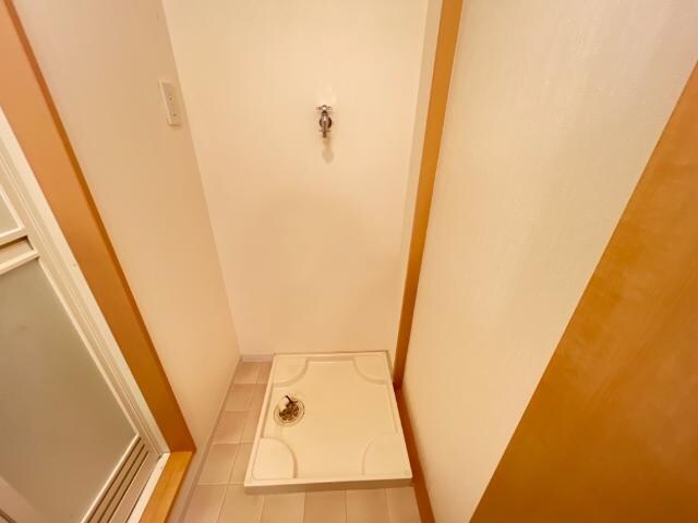 物件内観写真19　(洗濯機置場)