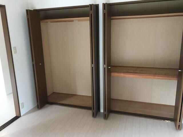 物件内観写真17　(収納)
