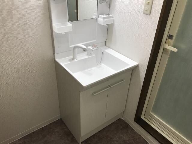 物件内観写真27　(洗髪洗面化粧台)