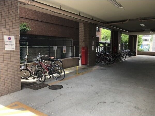 建物設備(駐輪場)
