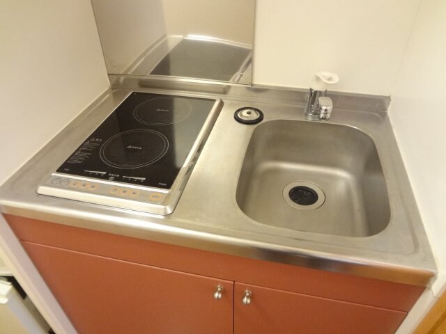 物件内観写真6　(電気コンロ2口)