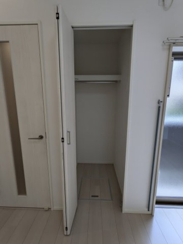 収納(101号室クローゼット)
