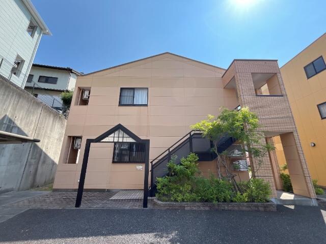 物件外観写真2　(外観写真（昼）)