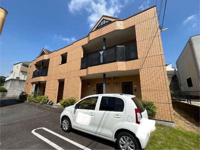 物件外観写真3　(外観写真（昼）)