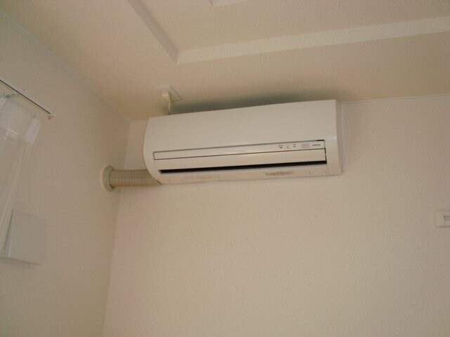 物件内観写真12　(エアコン)